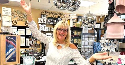 Exquisite Jewelry at Sugold Jewellers and Giftware Image