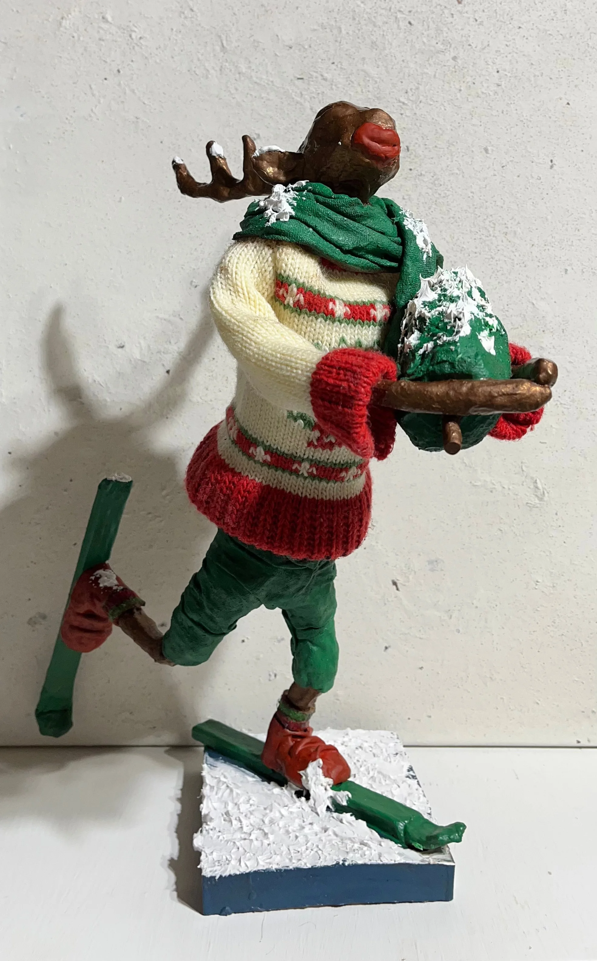 skiing moose sculpture art